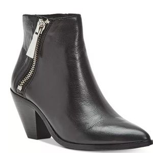 FINAL SALE Frye Lila Ankle Bootie